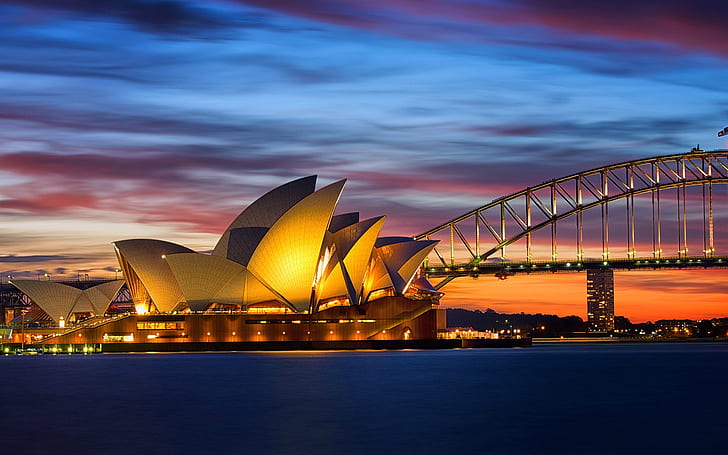 Australia, Sydney Opera House, bridge evening lights