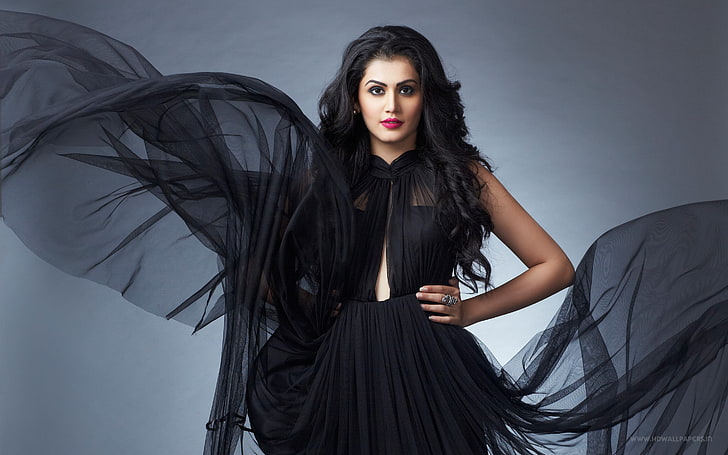 Tapsee Pannu 4K, looking at camera, young adult, gray, portrait, HD wallpaper