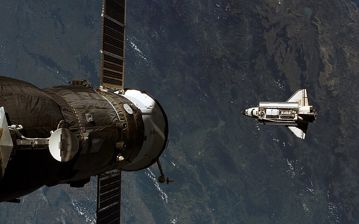 photography, Mir Space Station, Space Shuttle Atlantis, NASA