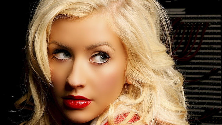 Singers, Christina Aguilera