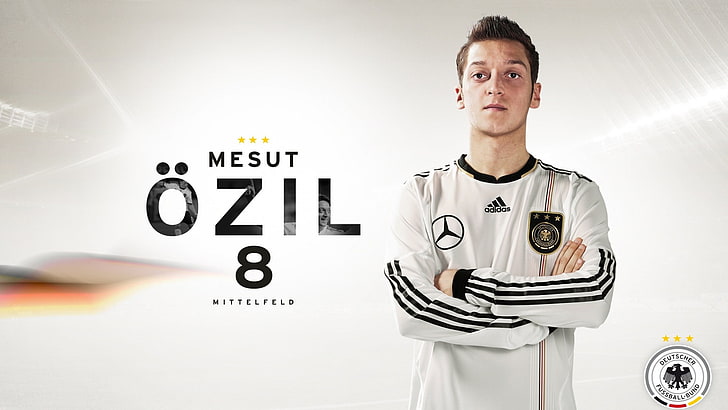 Mesut Ozil, footballers, Germany, arms crossed, one person