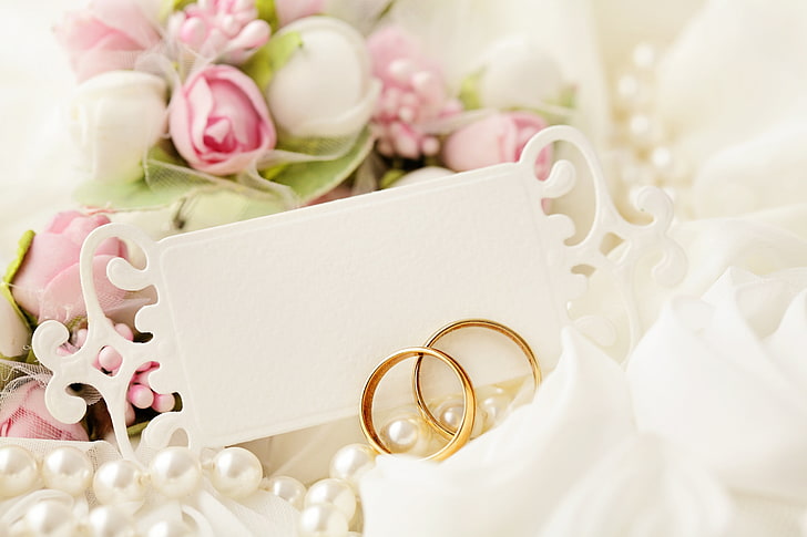 two gold-colored rings, holiday, pigeons, lace, wedding, postcard, HD wallpaper