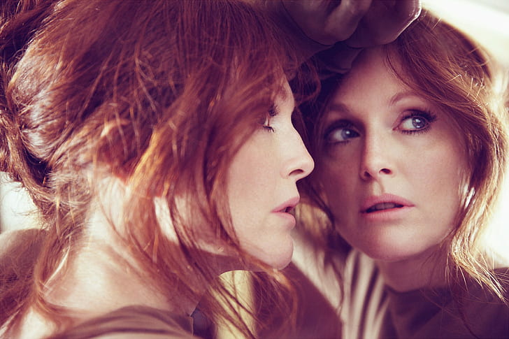 Actress, Julianne Moore, Redhead, Reflection