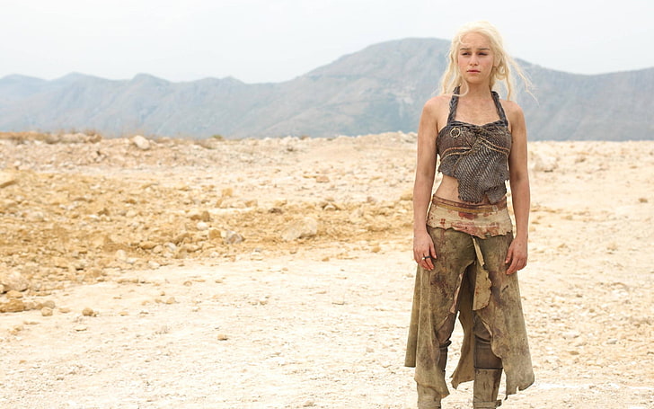 Emilia Clarke, Daenerys Targaryen, Game of Thrones, HBO, desert, HD wallpaper