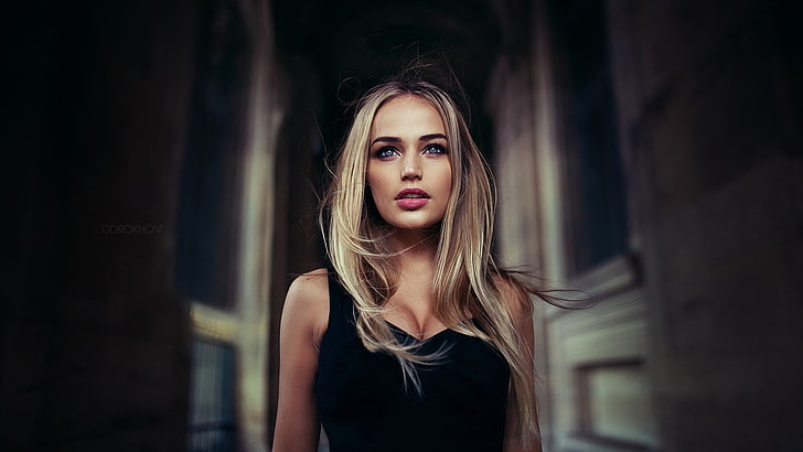 women's black sleeveless top, model, blonde, blue eyes, juicy lips, HD wallpaper