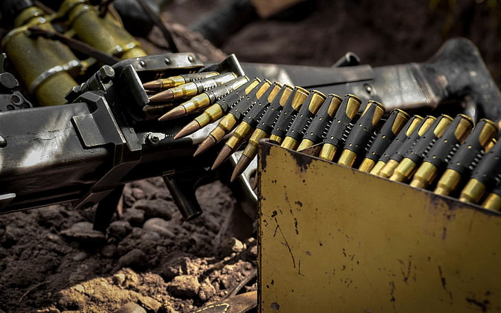 Mg-42 Machine Gun Ammunition Belt, brass rifle ammos, War & Army, HD wallpaper