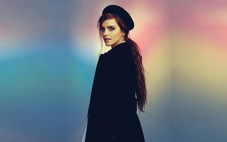 Emma Watson 32, women's black coat