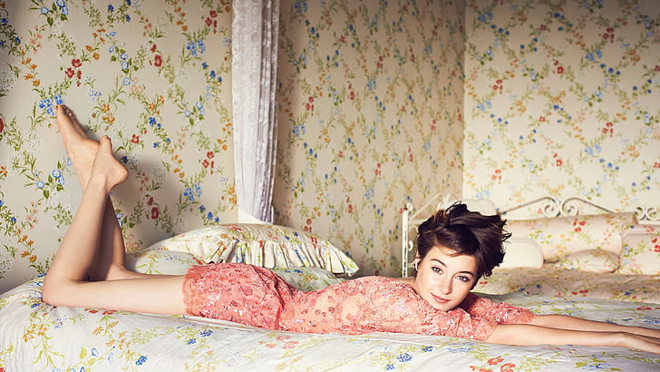 women's pink floral short-sleeved rompers, Shailene Woodley, actress, HD wallpaper