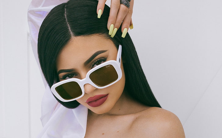 Kylie Jenner Quay 2017 4K, headshot, portrait, indoors, young adult, HD wallpaper