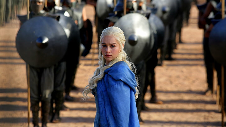 Emilia Clarke, Daenerys Targaryen, Game of Thrones, blue clothes, HD wallpaper