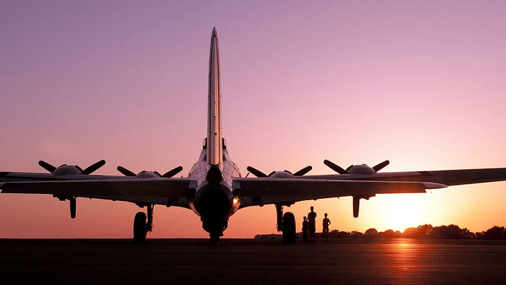 B17 Flying Fortress At Dusk, wwii, sunset, classic, world, airplane, HD wallpaper
