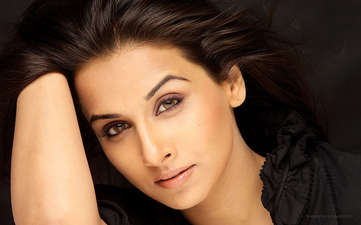Indian Actress Vidya Balan, portrait, young adult, beauty, beautiful woman, HD wallpaper