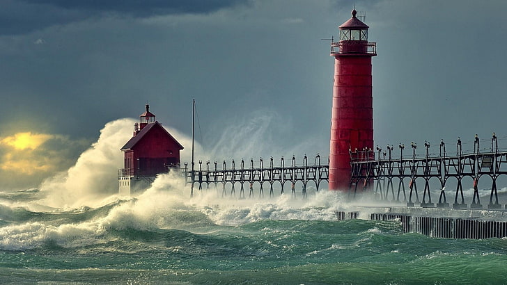 wind wave, lighthouses, grand haven south pier, united states