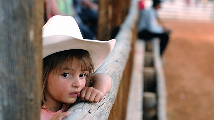 white hat, child, girl, face, people, outdoors, one Person, cowboy