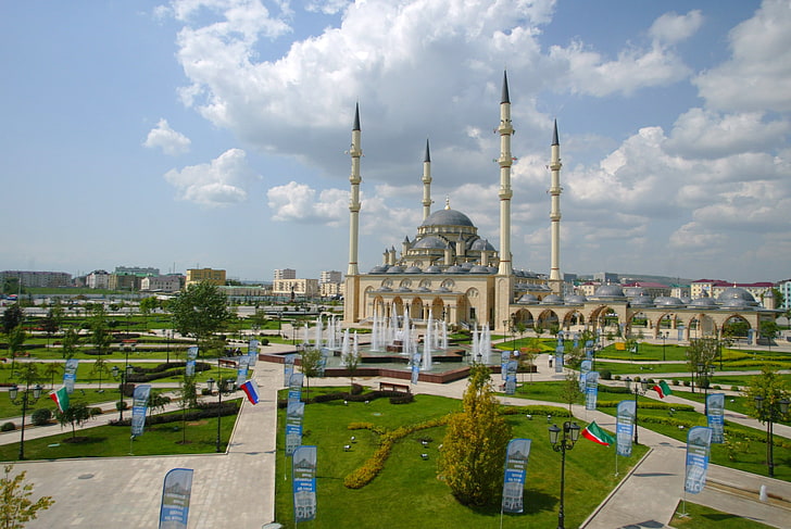 white and gray mosque, chechnya, mosques, fountains, sky, clouds, HD wallpaper