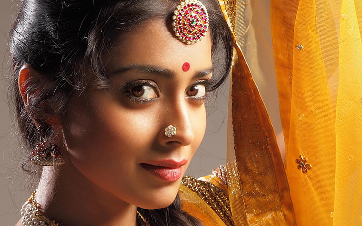 Shriya Saran Bollywood, make-up, beauty, women, fashion, portrait, HD wallpaper
