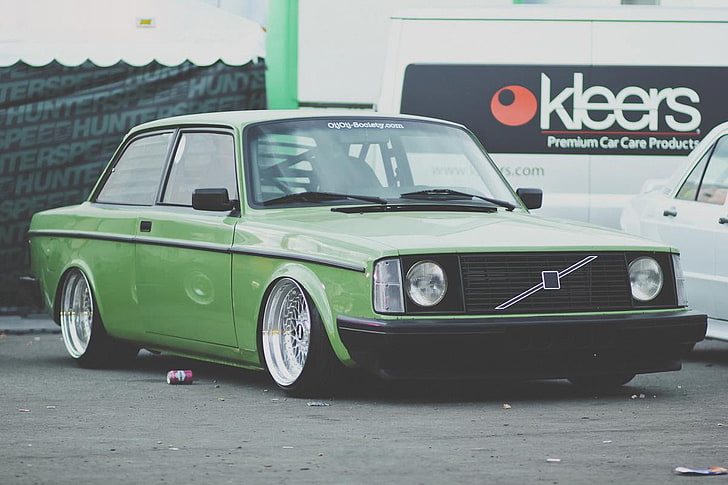 Hd Wallpaper Green Volvo Coupe Old Car Sports Car Morning Stance Volvo 240 Wallpaper Flare