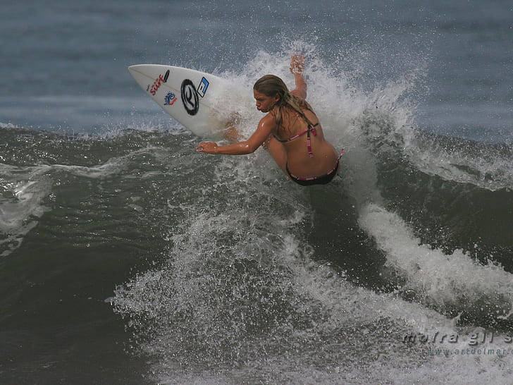 Surfing HD, white surfboard, sports, HD wallpaper
