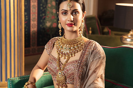 HD wallpaper: Models, Brunette, Earrings, Girl, Indian, Jewelry, Lipstick |  Wallpaper Flare