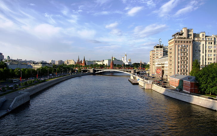Moscow city river