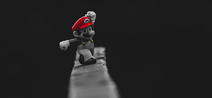 Super Mario figure, 500px, red, toys, selective coloring, black background, HD wallpaper