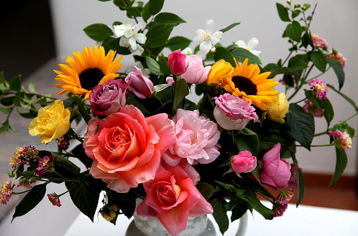 yellow sunflowers and pink roses bouquet, jasmine, bouquets, composition