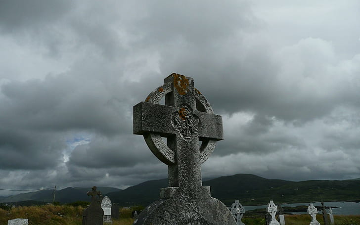 Celtic Cross, grave, overcast, marker, animals, HD wallpaper