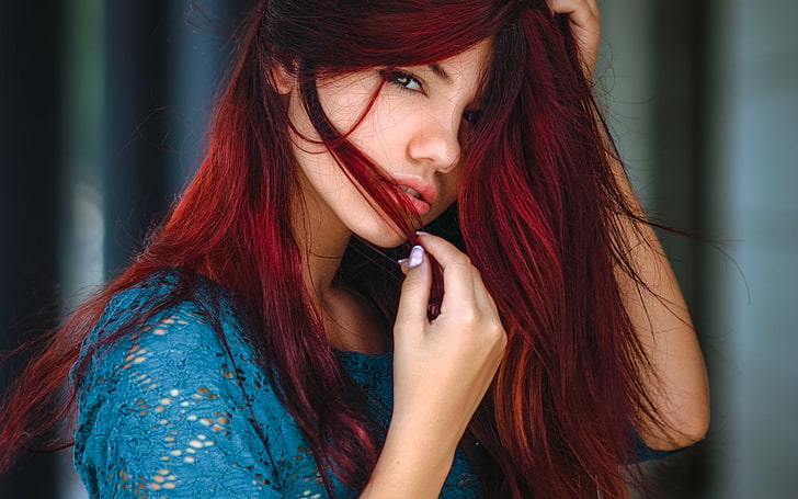 women's blue top, long hair, looking at viewer, redhead, blurred, HD wallpaper