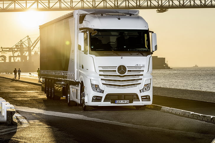 1333132 Mercedes-Benz Actros HD - Rare Gallery HD Wallpapers