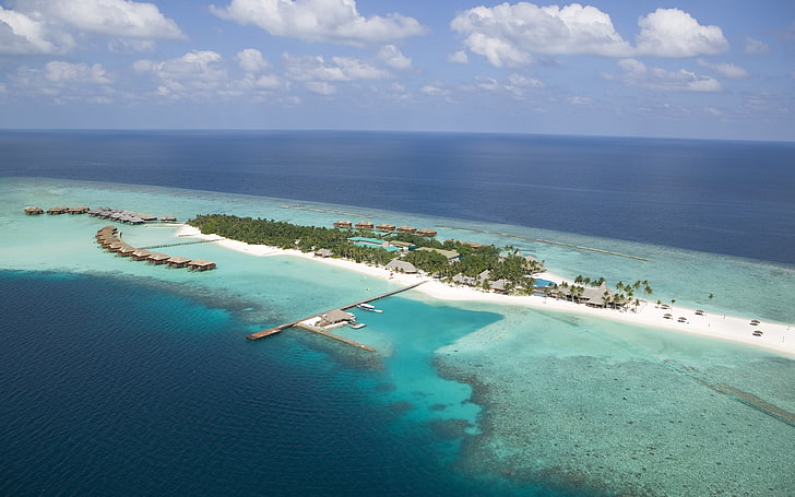 Veligandu Island Hotel & Resort In Maldives View From The Air 3840×2400, HD wallpaper
