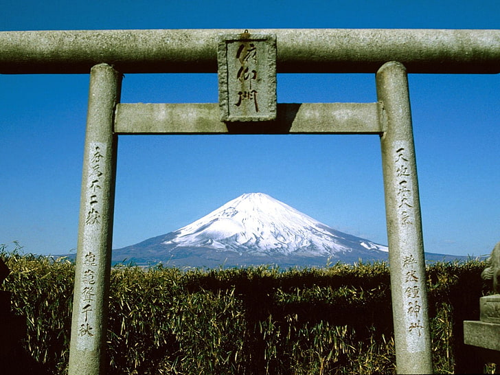 Mount Fuji, volcano, Japan, gates, snowy mountain, sky, nature, HD wallpaper