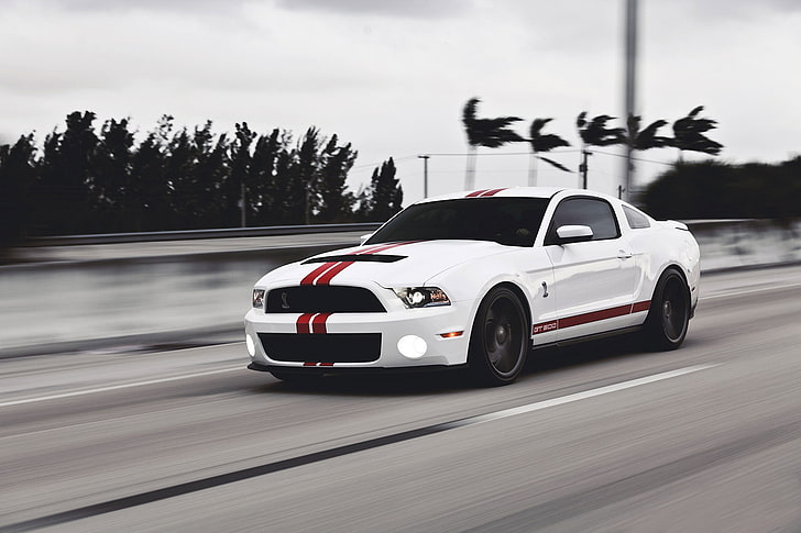 Hd Wallpaper 5th Gen White And Red Ford Mustang Coupe Road Speed Shelby Wallpaper Flare