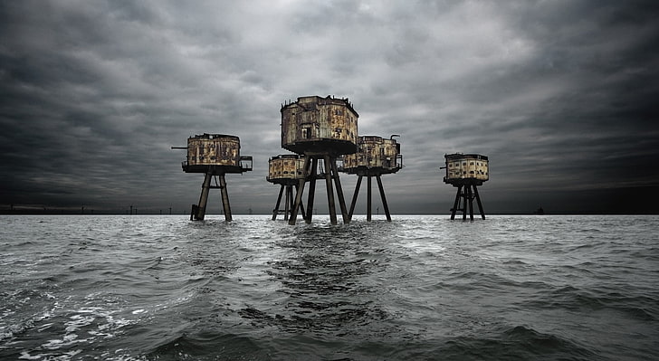 Maunsell Forts In The Thames Estuary, England, gray concrete buildings