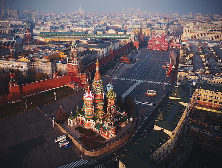 building  Moscow  Russia  aerial view  city  tower  car  town square  birds eye view  cityscape  cathedral  architecture  rooftops  Red Square  capital  Saint Basils Cathedral  street  cranes (machine)  church