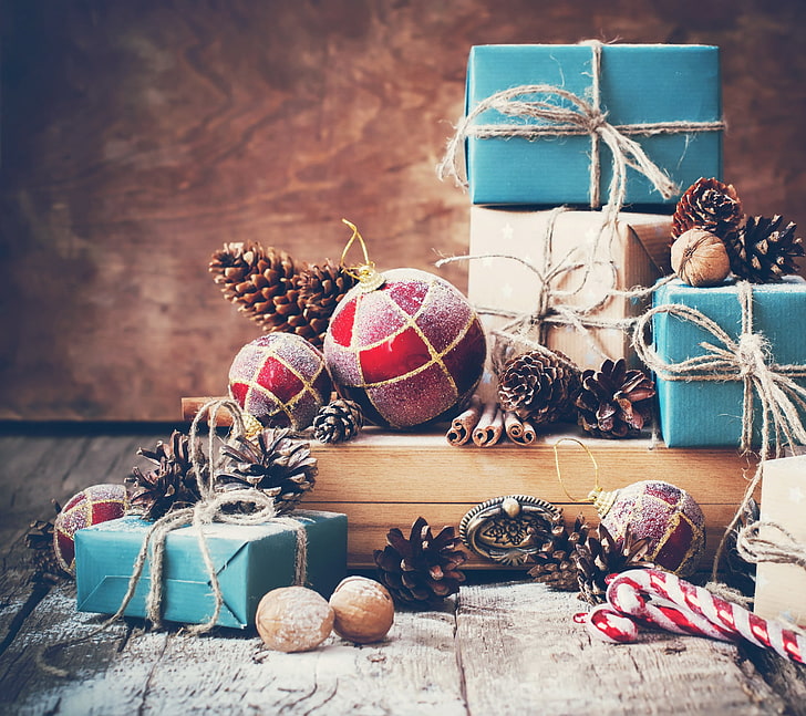 several gift boxes, Christmas ornaments, snow, presents, pine cones, HD wallpaper