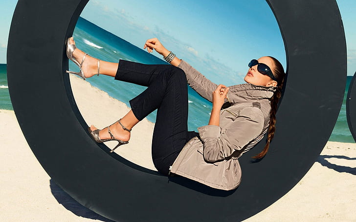 sea, beach, pose, style, model, bracelet, sunglasses, Lauren Budd, HD wallpaper
