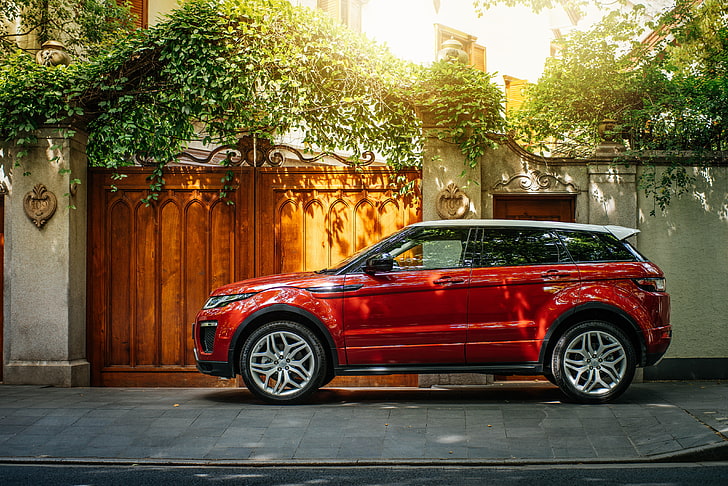 HD wallpaper: red Land Rover Evoque, Range Rover, Ewok, mode of  transportation | Wallpaper Flare