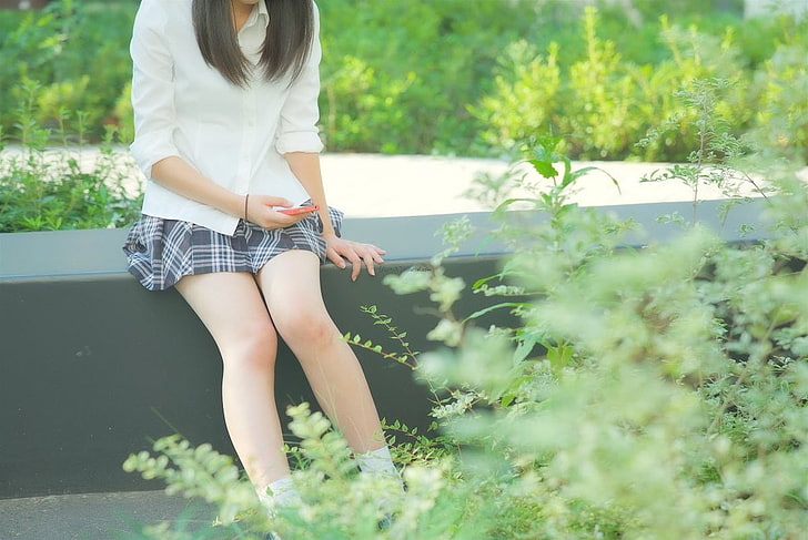 Japanese women, skirt, park, legs, one person, real people, HD wallpaper