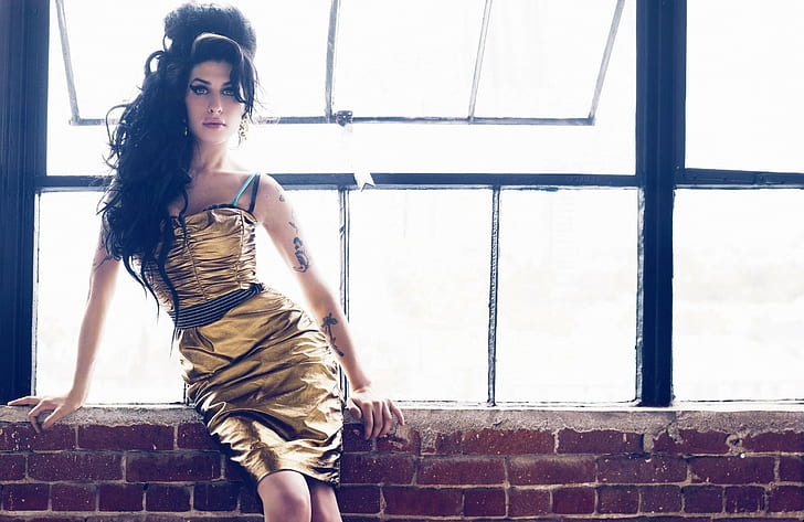 Hd Wallpaper Amy Winehouse Singer Bricks Tattoo Window Brunette Wallpaper Flare
