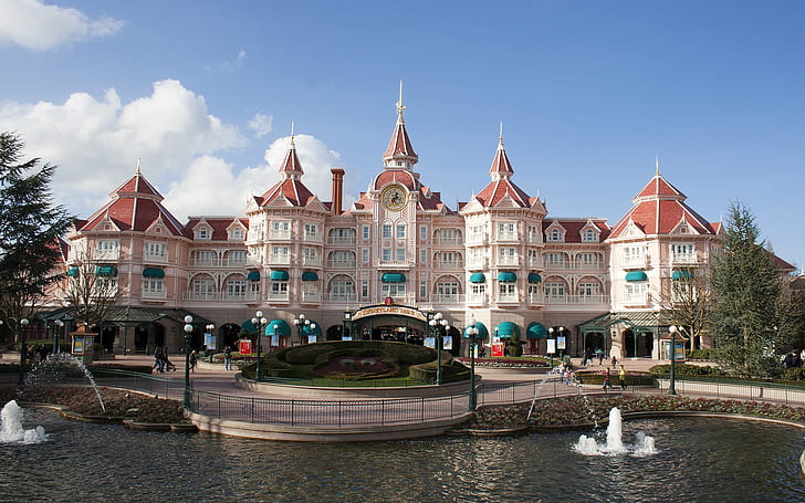 Disneyland Paris Castle Hotel