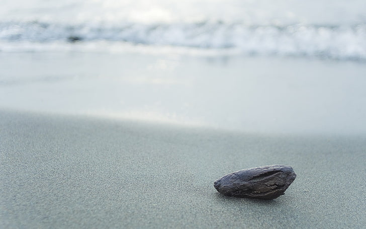 gray stone fragment on top of white surface, beach, nature, sand, HD wallpaper