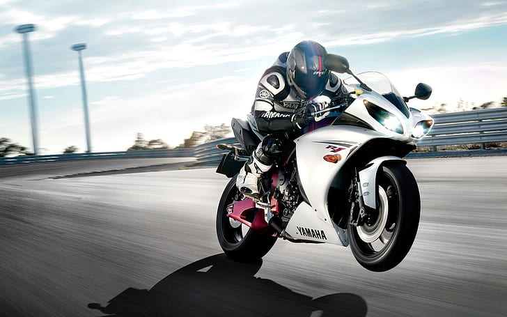 Yamaha R1 On Track, white yamaha sports bike, race, speed, moto