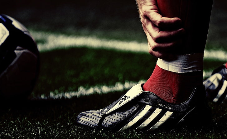 Steven Gerrard, black-and-white adidas shoes, Sports, Football, HD wallpaper