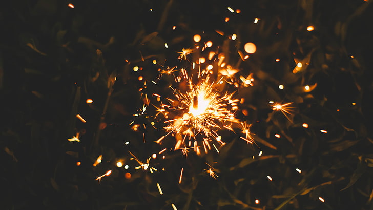 yellow sparkler, bengal fire, sparks, glitter, fire - Natural Phenomenon
