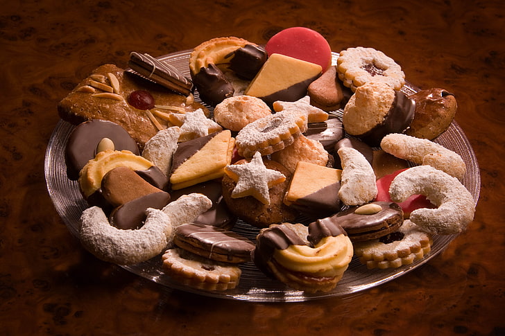 assorted-shape biscuits, sweets, plate, chocolate, lots, food