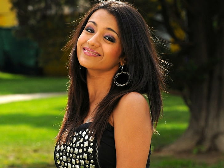 Trisha Latest 2010 HD, women's black and grey tube dress and silver round earrings, HD wallpaper