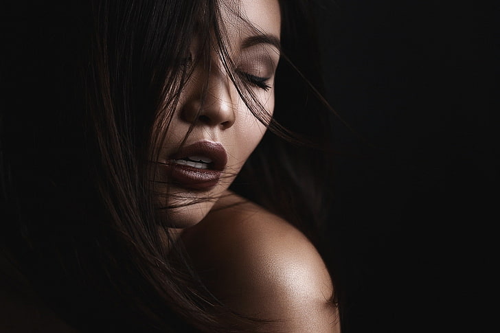 women, face, closed eyes, portrait, black background, one person