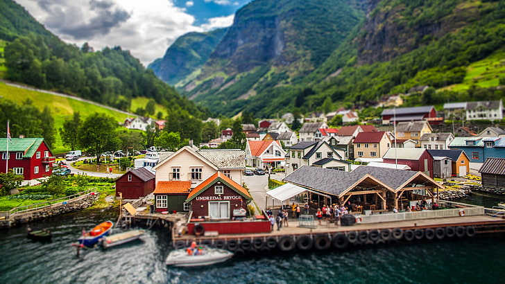 Norwegian micro-town alpine lake 4K Ultra HD, architecture, mountain, HD wallpaper