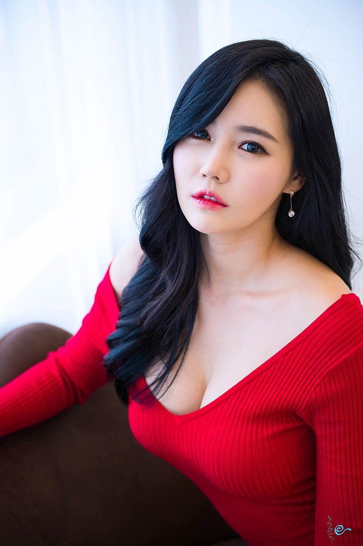 Han Ga Eun, red dress, V-neck, hair over one eye, bare shoulders, HD wallpaper