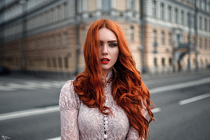 women's gray long-sleeved top, redhead, face, portrait, city, HD wallpaper
